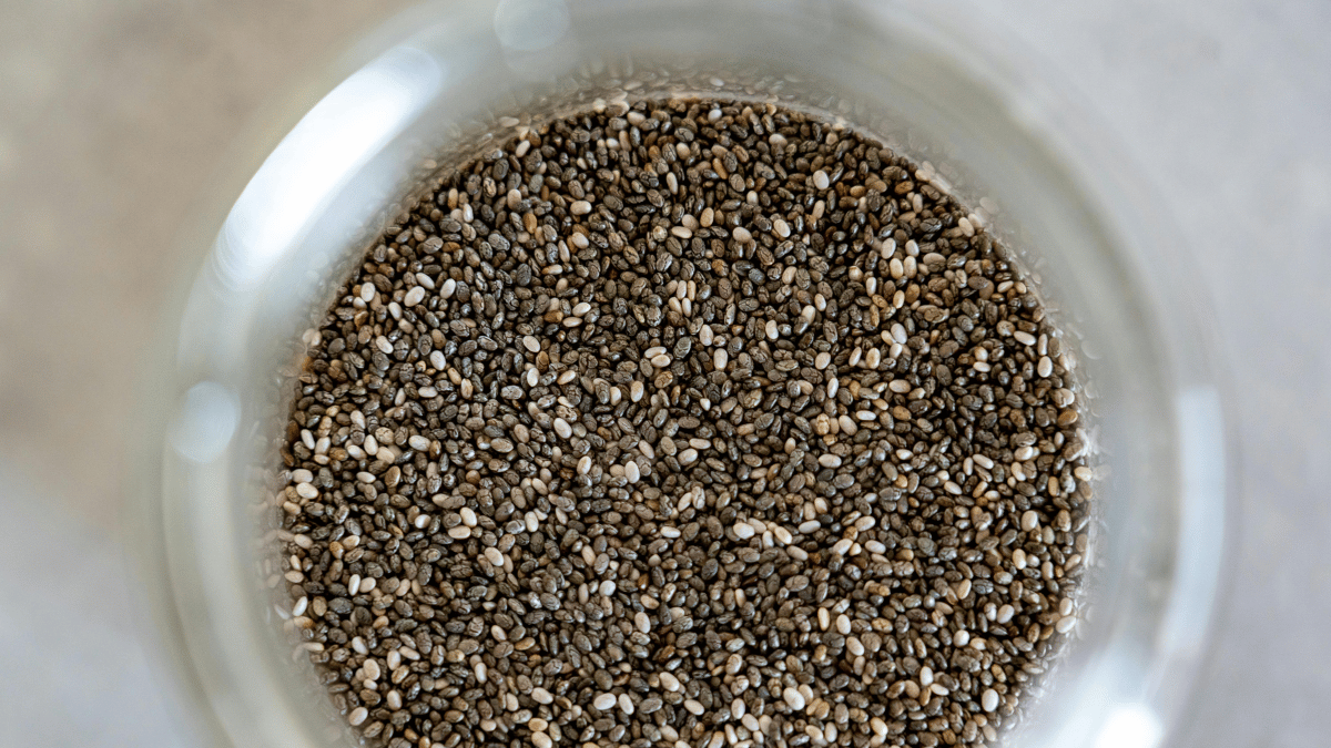 chia-seeds-breakfast-bowl.