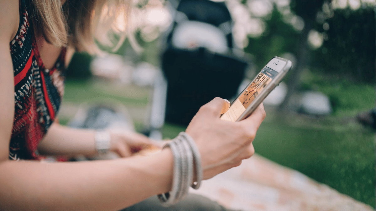 morning-reset-doomscrolling-habit